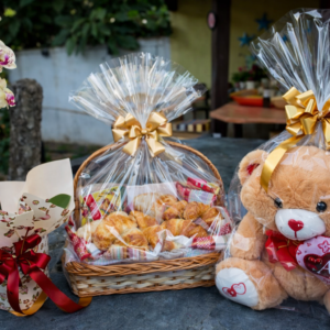 Cesta colonial ultra luxo com orquídea e urso